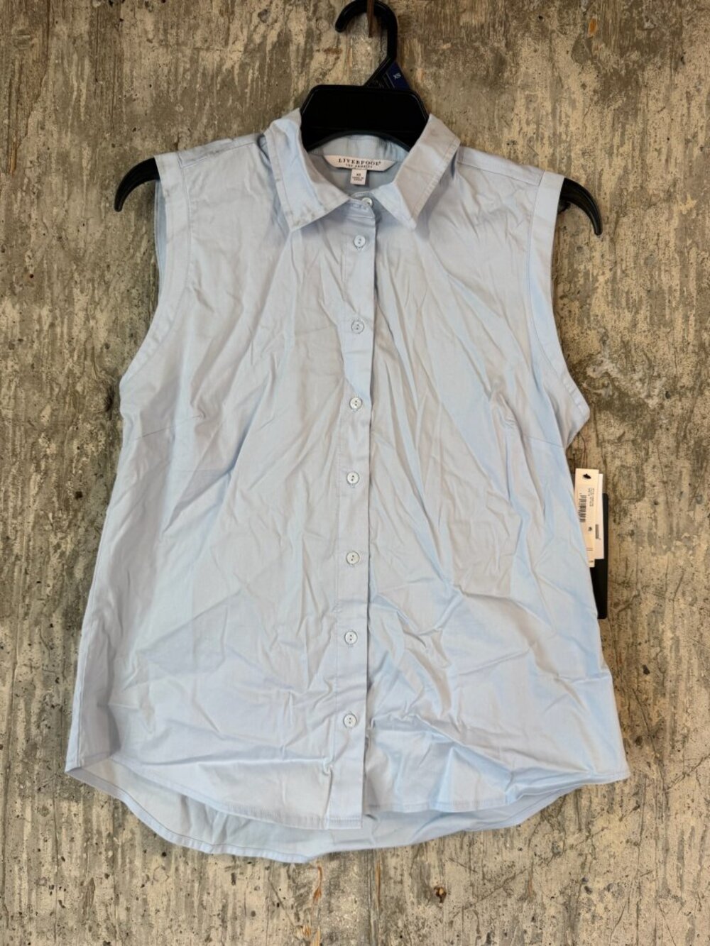 LIVERPOOL Women's Sleeveless Button Front Shirt Size XS In Sky Blue